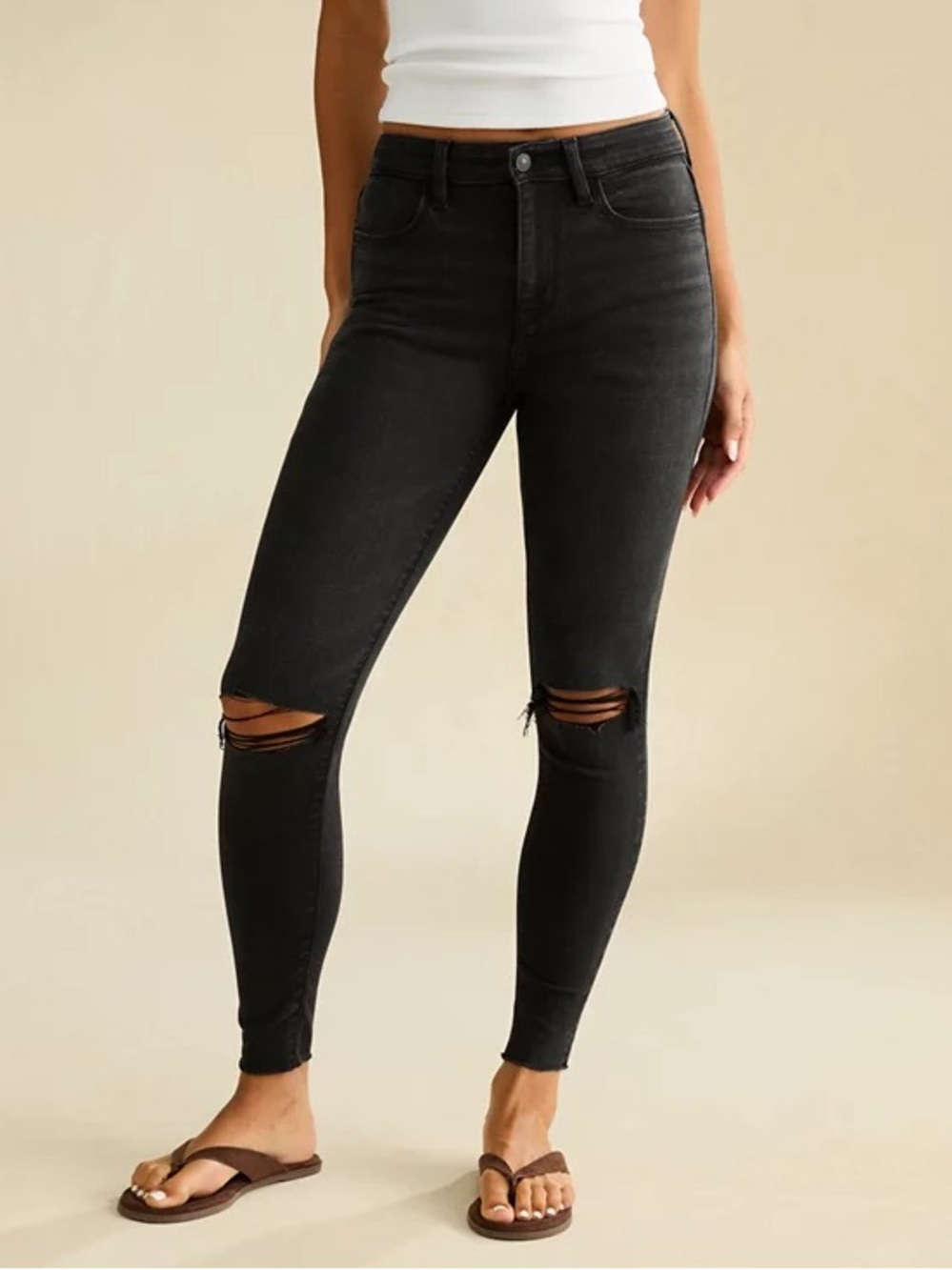 NEW American Eagle Outfitters Black Skinny Jeans with Knee Rips